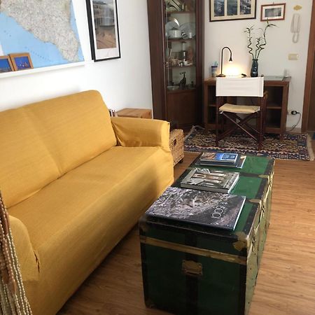 Casa Dorina Charme E Comfort A 100 M Dal Mare Donnalucata  Bagian luar foto