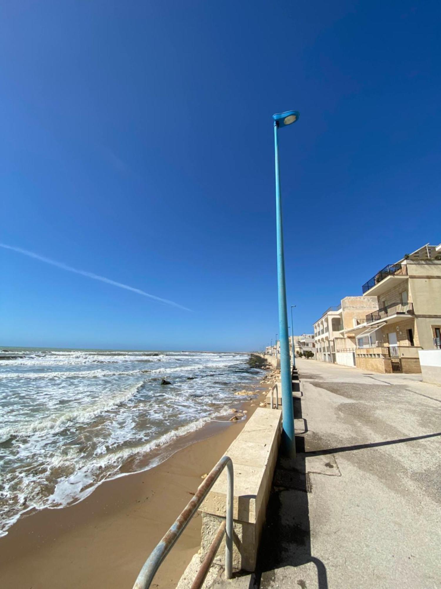 Casa Dorina Charme E Comfort A 100 M Dal Mare Donnalucata  Bagian luar foto