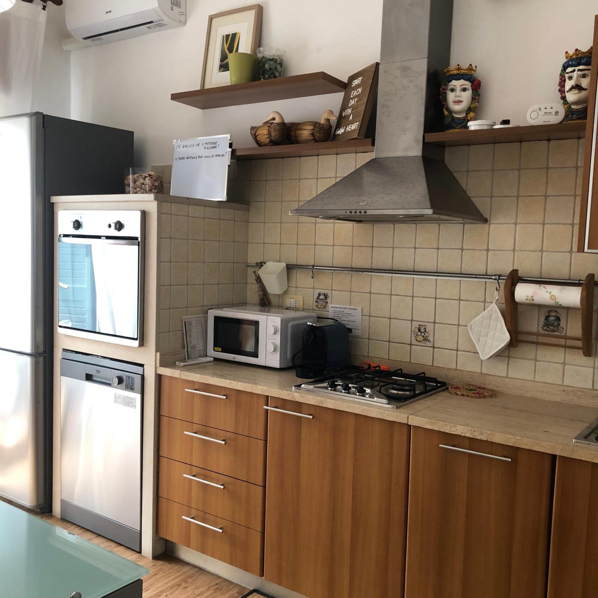 Casa Dorina Charme E Comfort A 100 M Dal Mare Donnalucata  Bagian luar foto